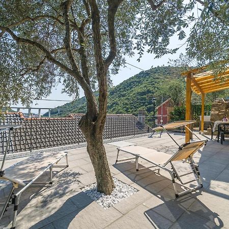 Amazing Home In Avegno With House Sea View Exterior photo